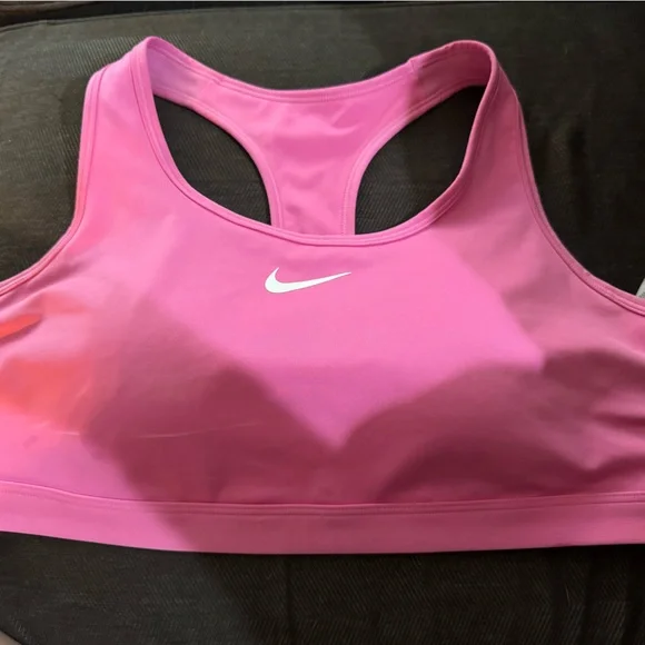 Nike Fuchsia XXL Sports Bra - Picture 1 of 3